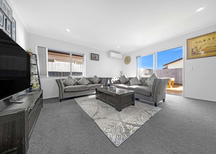  at 14 Whareatua Avenue, Takanini, Papakura, Auckland