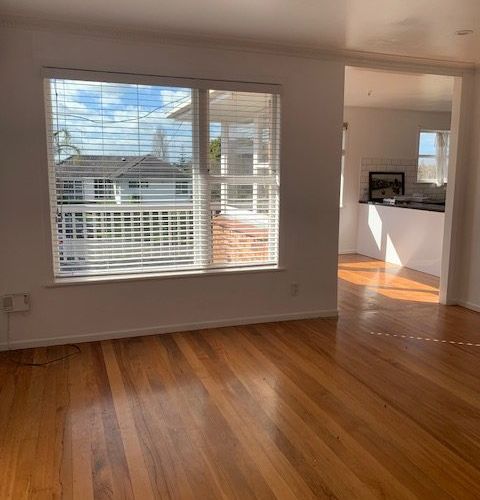  at 2 Ellersmere Cresent, Pakuranga Heights, Manukau City, Auckland