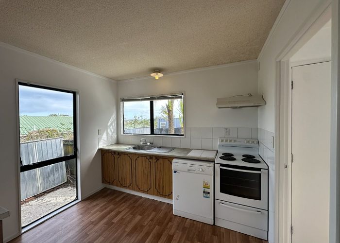  at 4/64a Birkdale Road, Birkdale, North Shore City, Auckland
