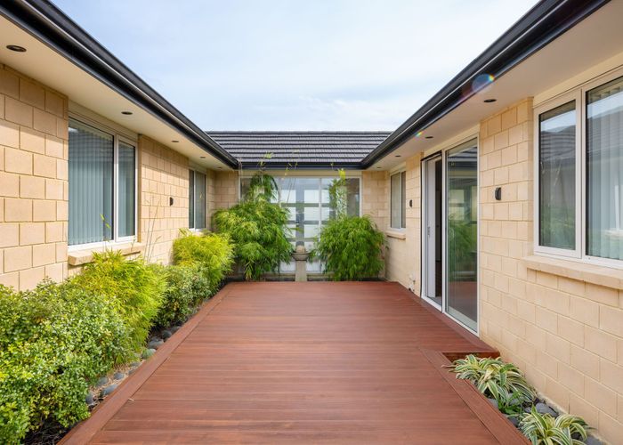  at 10 Paiaka Place, Rototuna, Hamilton, Waikato
