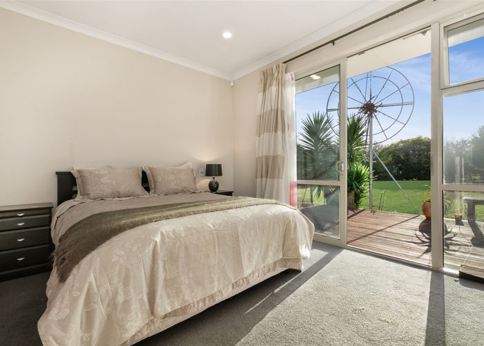  at 127 Hingaia Road, Papakura