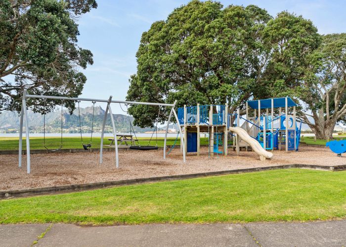 Recently sold | 127 Marsden Bay Drive, One Tree Point - homes.co.nz