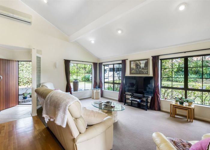  at 6 D'Urville Place, Gulf Harbour, Whangaparaoa