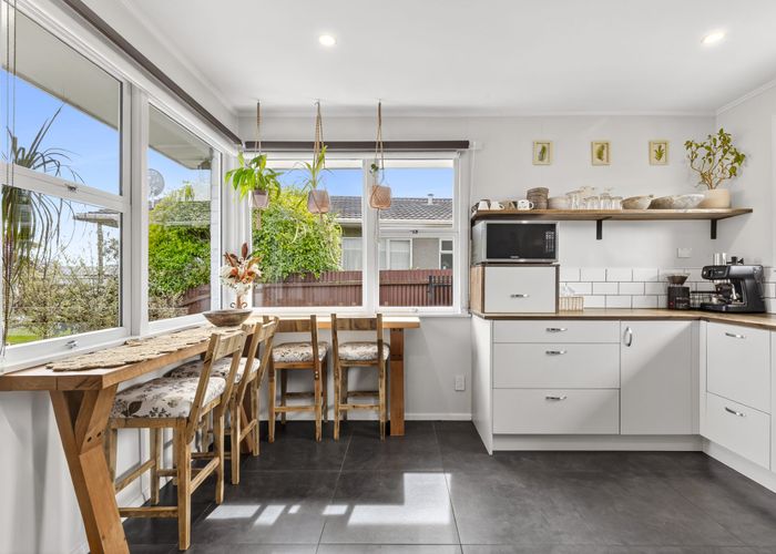  at 10 Devon Street, Stoke, Nelson, Nelson / Tasman