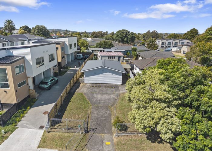  at 18 Volante Avenue, Wattle Downs, Manukau City, Auckland