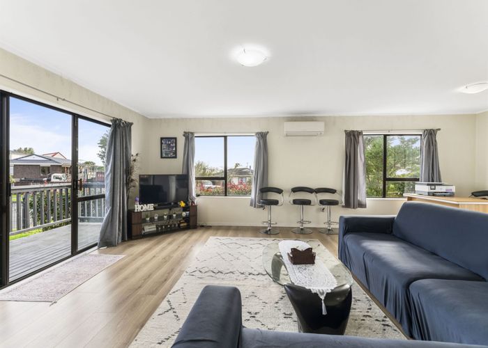 at 61 Charntay Avenue, Clover Park, Manukau City, Auckland