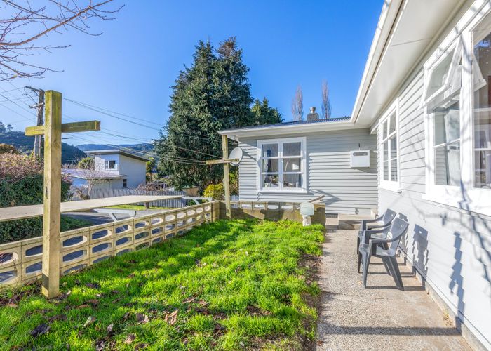  at 110A Hine Road, Wainuiomata, Lower Hutt