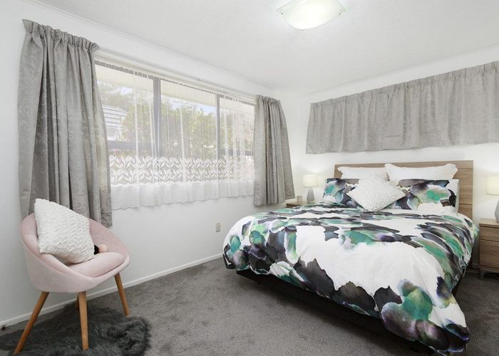 at 2/16 Montgomery Street, Stokes Valley, Lower Hutt