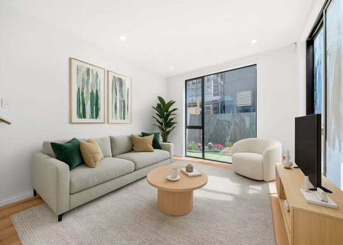  at 102A Te Oneroa Way, Long Bay, North Shore City, Auckland