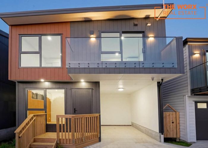  at 114 A-C Carnoustie Drive, Wattle Downs, Manukau City, Auckland