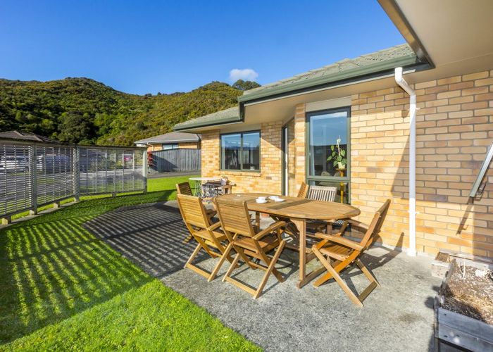  at 4 Beaufort Close, Kingsley Heights, Upper Hutt