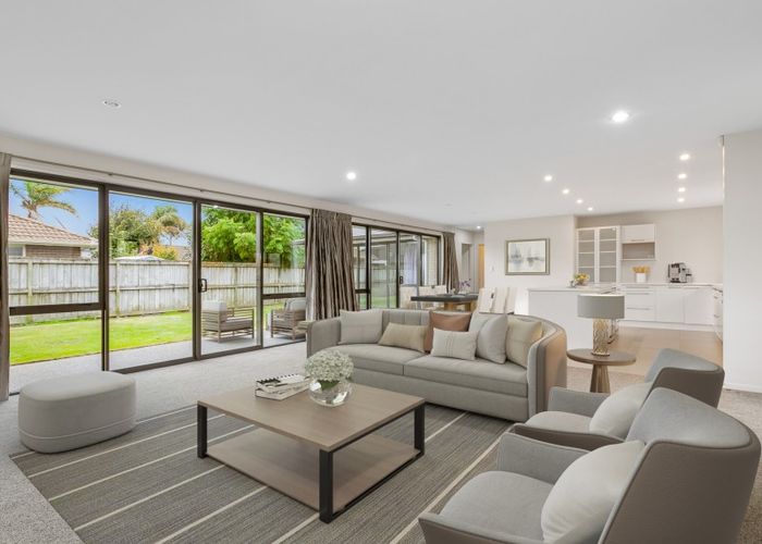  at 11 Oakwood Way, Papamoa Beach, Papamoa