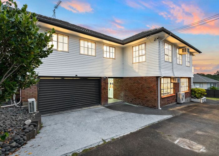  at 1/52 Aberdeen Road, Campbells Bay, Auckland