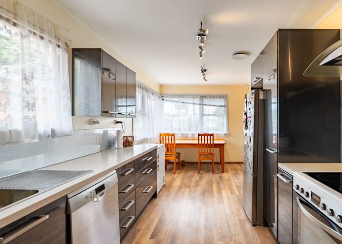  at 31 Rosehill Dr, Rosehill, Papakura, Auckland