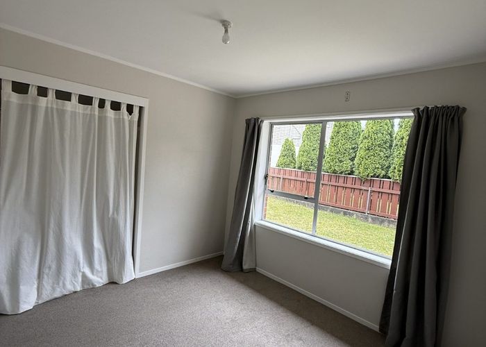  at 1/10 Brierley Place, Marfell, New Plymouth