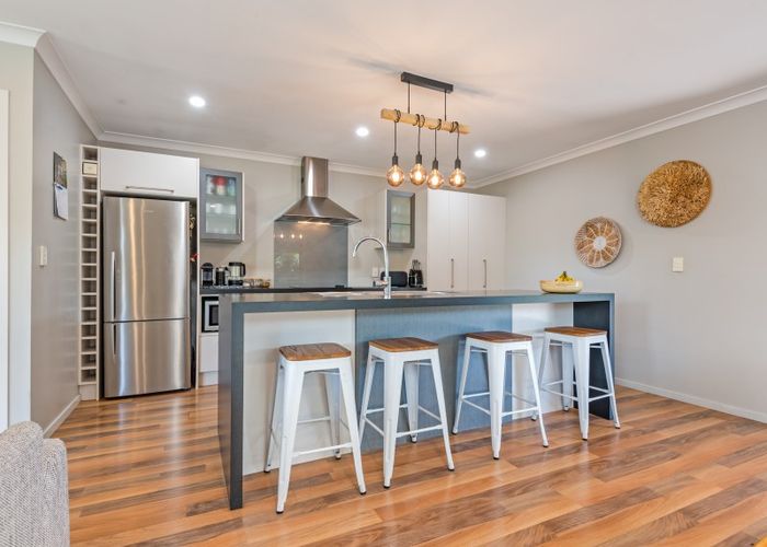  at 5 Galea Grove, Kelvin Grove, Palmerston North