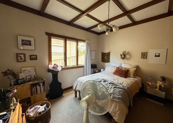  at 20a Shackleton Road, Mount Eden, Auckland City, Auckland