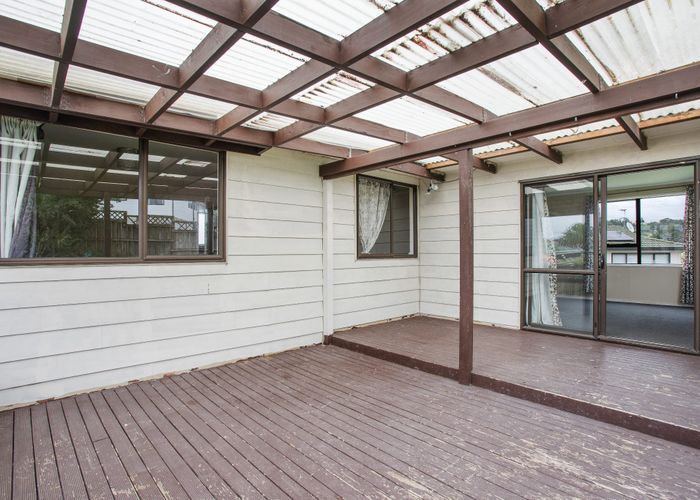  at 10 Faram Place, Massey, Auckland