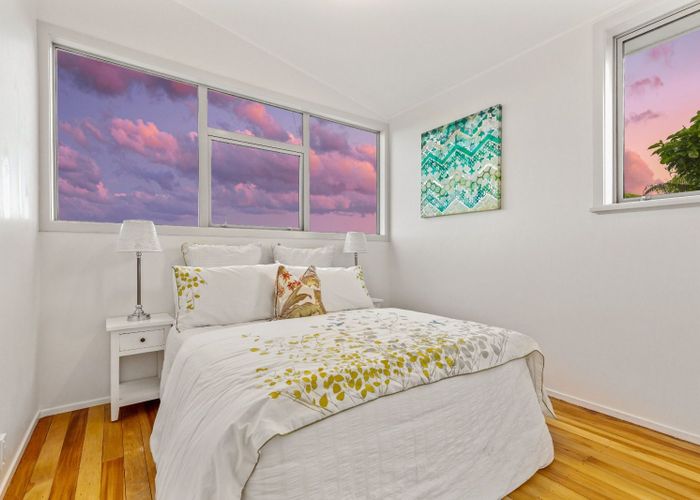  at 18 Waimumu Road, Massey, Waitakere City, Auckland