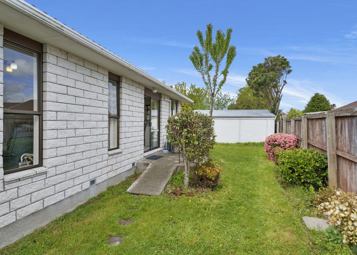  at 1/22 Camrose Place, Ilam, Christchurch