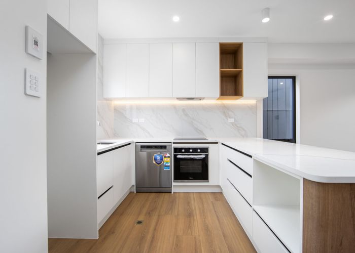  at 3B Range View Road, Mount Albert, Auckland City, Auckland