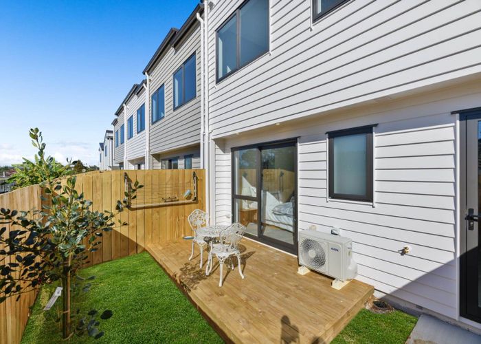  at 17D Ranch Avenue, Beach Haven, North Shore City, Auckland