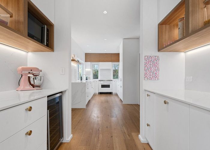  at 67 Wairakei Road, Bryndwr, Christchurch