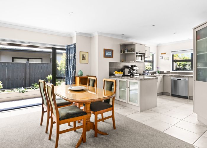  at 702B York Street, Mahora, Hastings