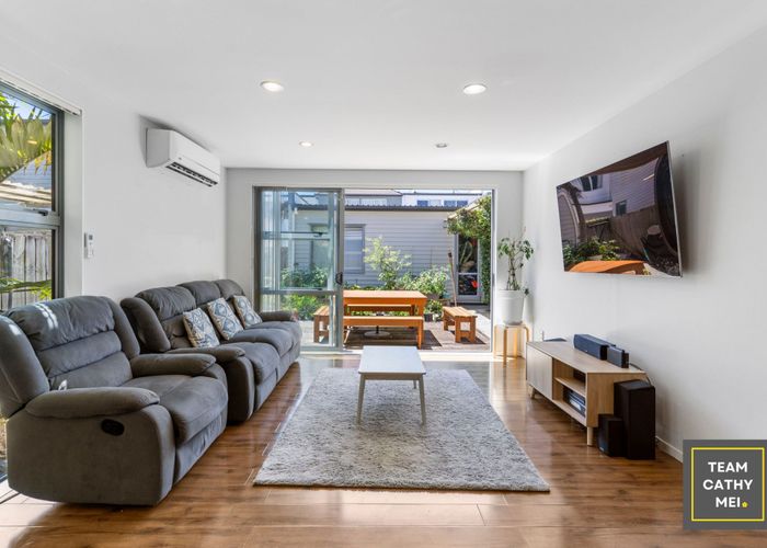  at 31 Kauri Drive, Takanini, Papakura, Auckland