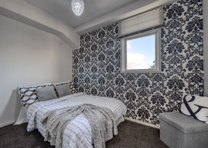 at 8/41 Barber Grove, Moera, Lower Hutt