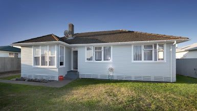  at 913 Kiwi Street, Camberley, Hastings