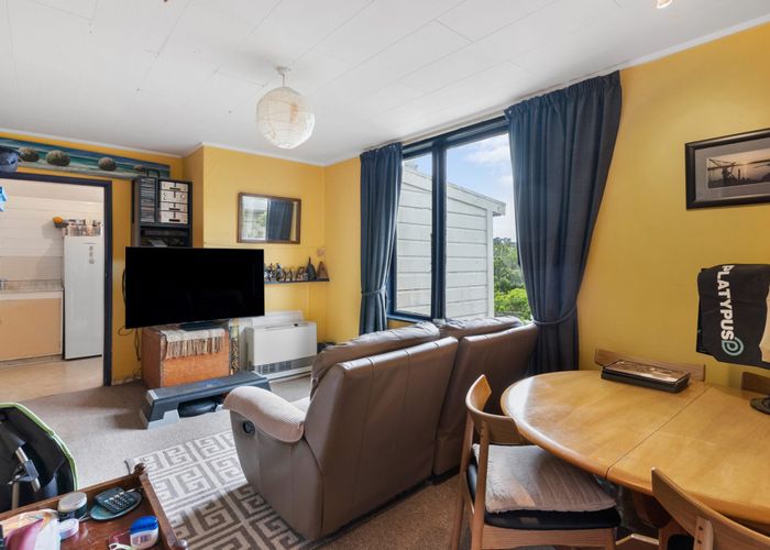  at 26 Charlotte Avenue, Brooklyn, Wellington, Wellington