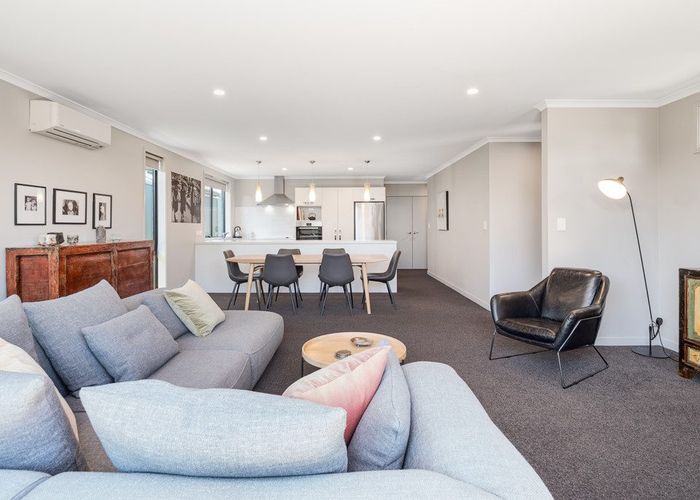  at 2 Sable Lane, Pyes Pa, Tauranga