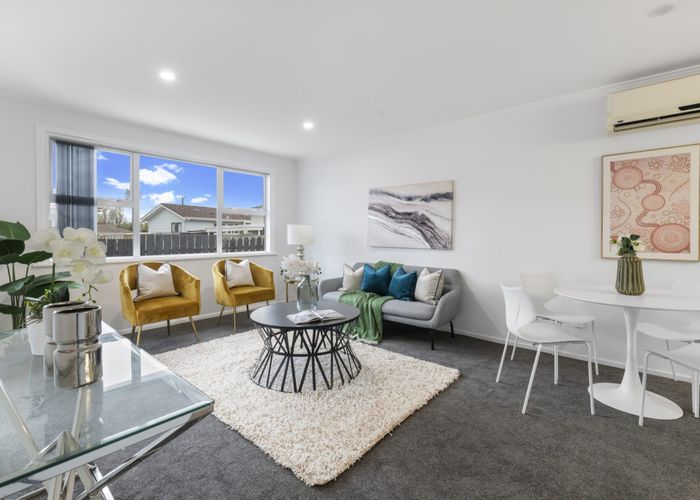  at 84 Mountain Road, Māngere Bridge, Auckland