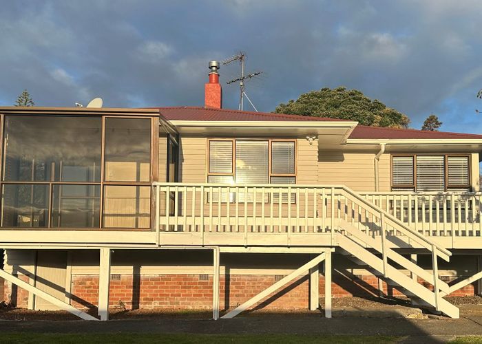  at 39 Valonia St, New Windsor, Auckland City, Auckland