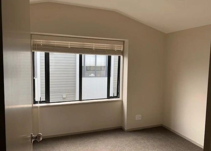  at 33 Dovedale Place, Parnell, Auckland