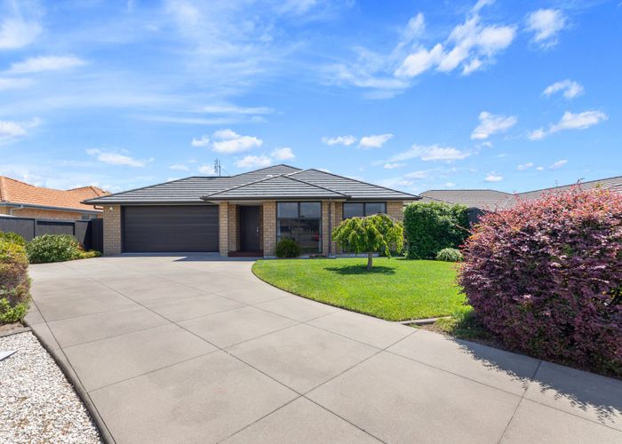  at 14 Tatahi Cove, Papamoa Beach, Papamoa