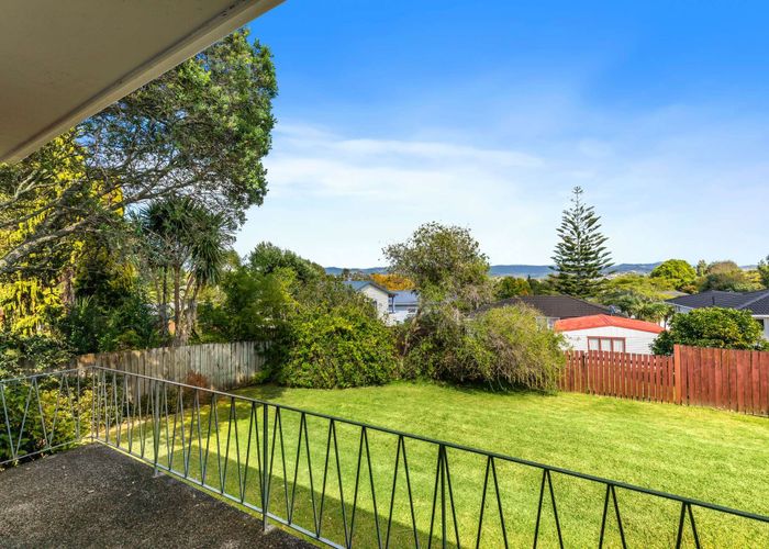  at 2/4212A Great North Road, Glendene, Waitakere City, Auckland