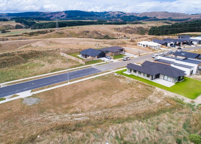  at 81 Atlantic Drive, Fitzherbert, Palmerston North, Manawatu / Whanganui