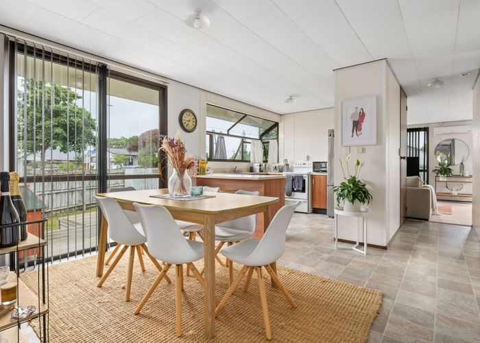  at 33 Raymond Street, Fairview Downs, Hamilton