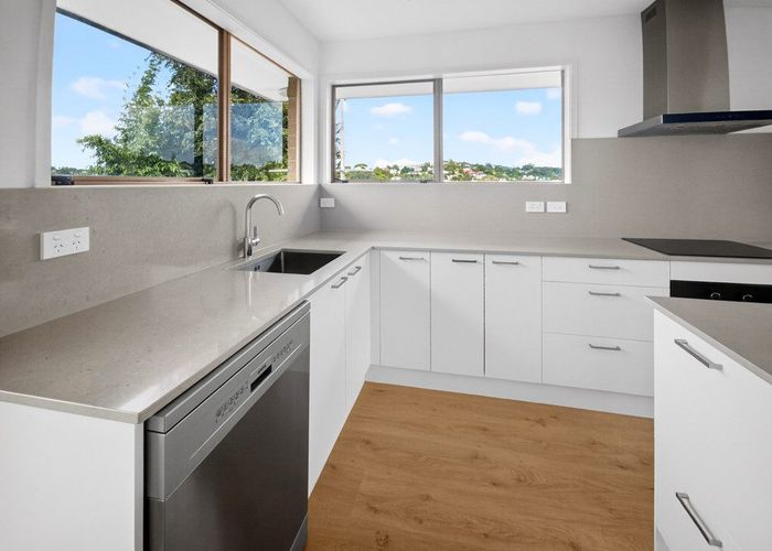  at 1/23 Ramillies Place, Glenfield, North Shore City, Auckland