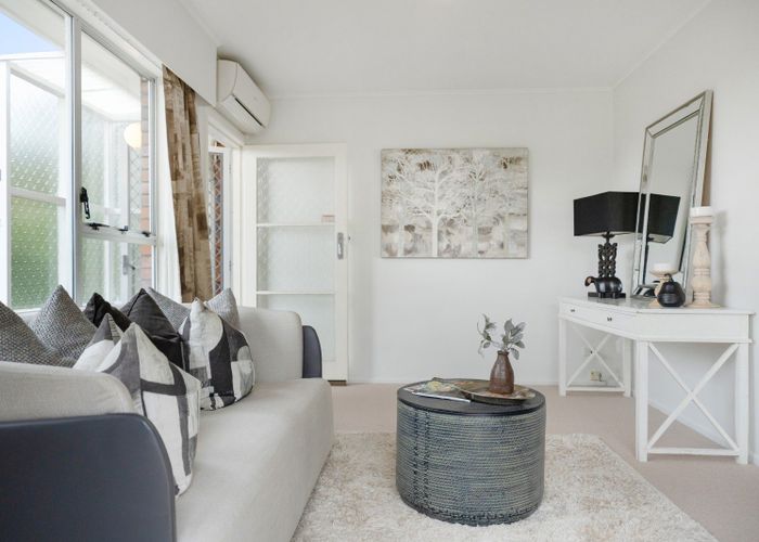  at 1/1546 Dominion Road Extension, Mount Roskill, Auckland City, Auckland