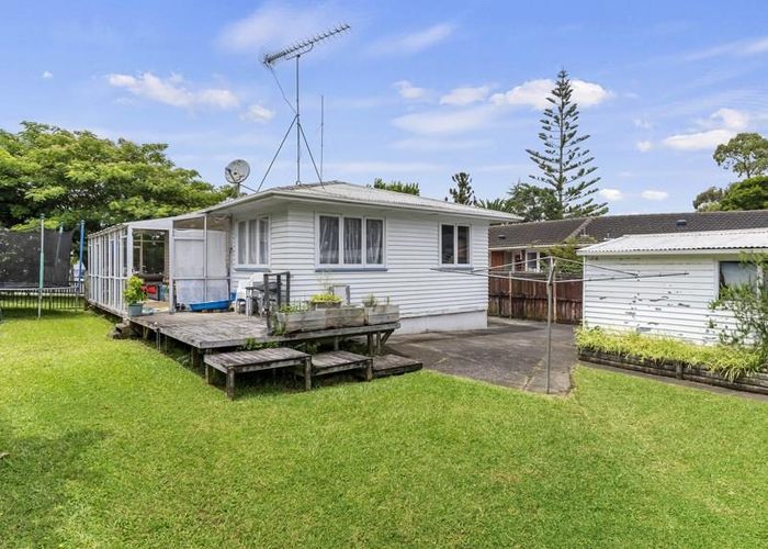  at 101 Gossamer Drive, Pakuranga Heights, Auckland