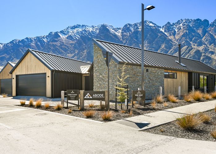  at 1 & 1A  McAdam Drive, Jacks Point, Queenstown-Lakes, Otago