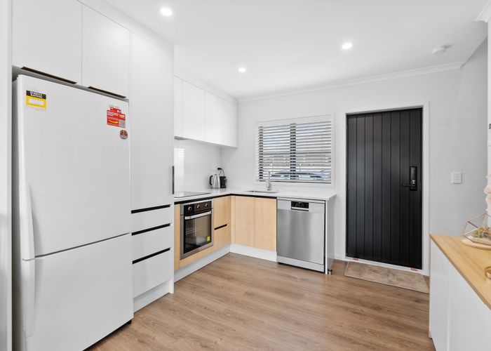  at 10/52 Queens Avenue, Frankton, Hamilton