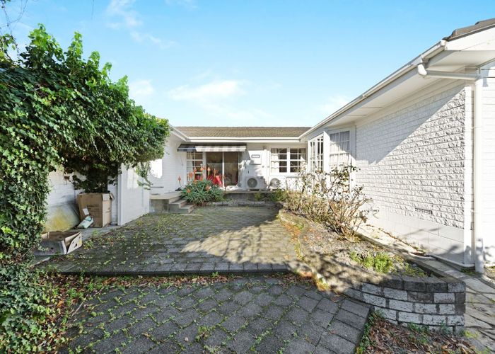  at 104 Poaka Avenue, Dinsdale, Hamilton, Waikato