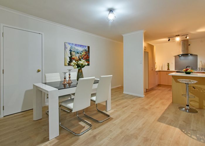  at 41 Robin Brooke Drive, Flat Bush, Auckland
