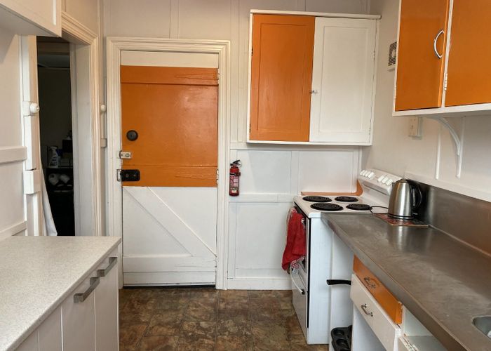  at 2/93 Champion Street, Edgeware, Christchurch City, Canterbury