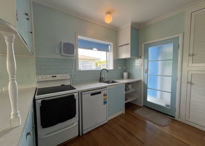  at 34 College Street, Awapuni, Palmerston North, Manawatu / Whanganui