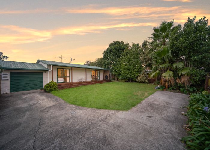  at 14A Lynette Place, Mangere, Auckland